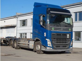 Containerwagen/ Wechselfahrgestell LKW Volvo FH 500 6x2 BDF: das Bild 1