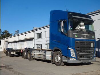 Containerwagen/ Wechselfahrgestell LKW Volvo FH 500 6x2 BDF + Krone: das Bild 1