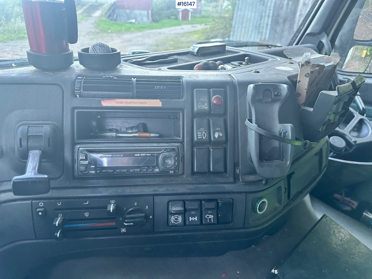 Pritsche LKW, Autokran Volvo FM7 250: das Bild 39