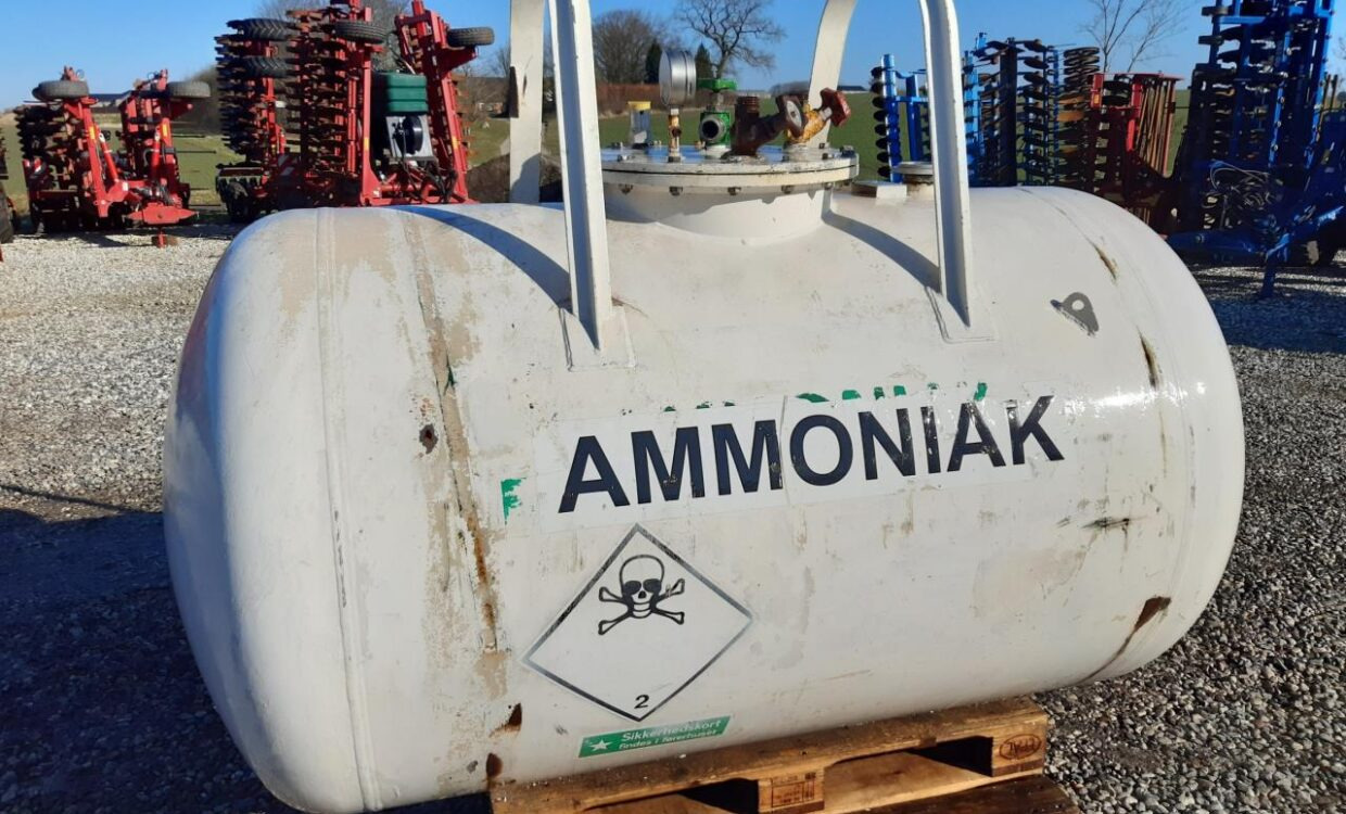 Düngetechnik, Lagertank Agrodan Ammoniaktank 1200 kg: das Bild 2