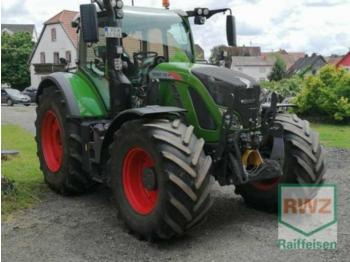 Traktor Fendt 718 Profi Plus: das Bild 1