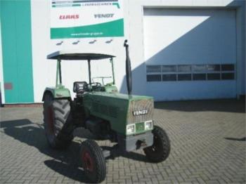 Traktor Fendt Farmer 103 S: das Bild 1