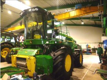 Feldhäcksler John Deere 7950i: das Bild 1