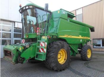 Mähdrescher John Deere 9780i CTS: das Bild 1