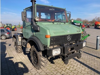 Traktor Mercedes-Benz U1000: das Bild 1