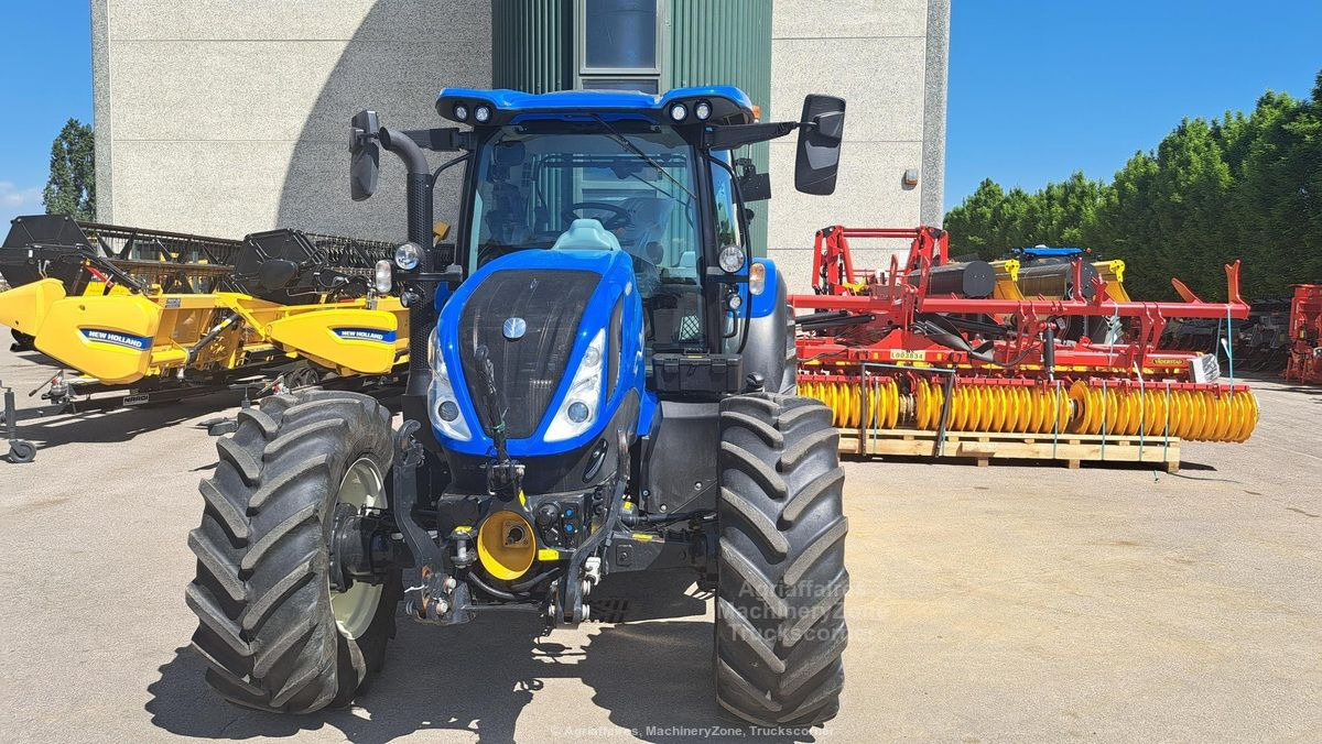 New Holland T5 dynamic command – Leasing New Holland T5 dynamic command: das Bild 2