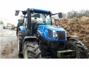 Traktor New Holland t6-155e: das Bild 1