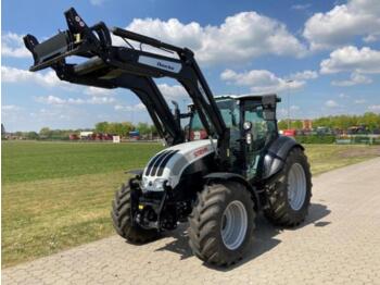 Traktor Steyr 4075 kompakt mit quicke q3l: das Bild 1