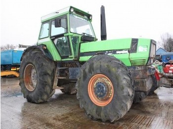 Deutz DX250 4wd - Traktor