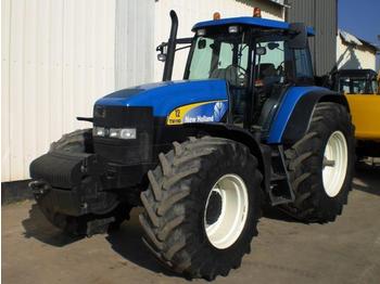 New Holland TM 190 - Traktor