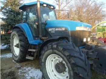 Tractor New Holland 8970  - Traktor