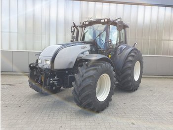 Traktor Valtra T170: das Bild 1