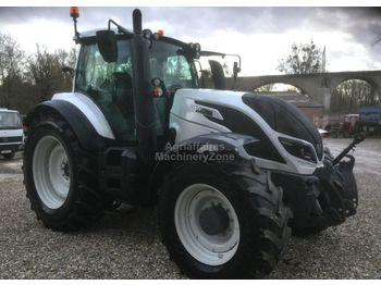 Traktor Valtra T194: das Bild 1