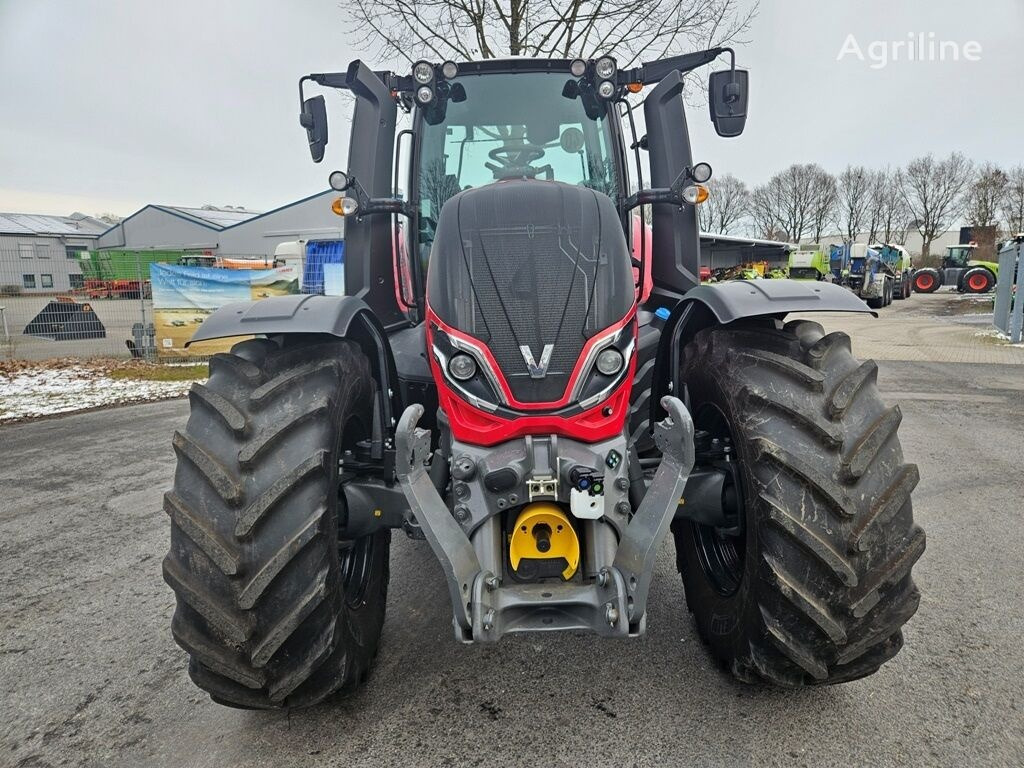Traktor neu kaufen Valtra T255 V 2A1 Versu: das Bild 6