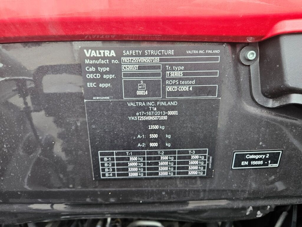 Traktor neu kaufen Valtra T255 V 2A1 Versu: das Bild 16