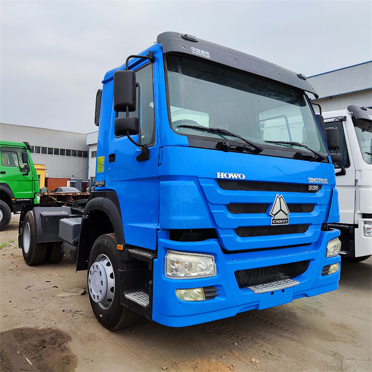 Sattelzugmaschine HOWO HOWO 6x4 336 truck tractors-blue: das Bild 2