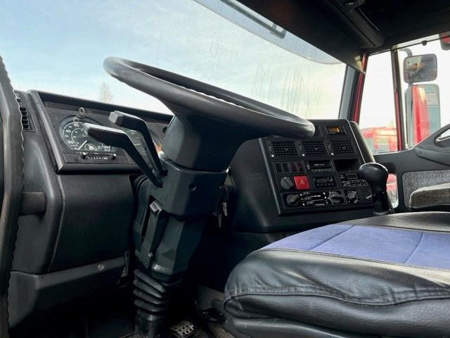 Sattelzugmaschine Iveco Eurostar 440.43 T/P HIGH ROOF (ZF16 MANUAL GEARBOX / ZF-INTARDER / AIRCONDITIONING): das Bild 8