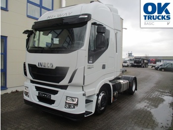 Sattelzugmaschine Iveco Stralis AS440S46T/FPLT: das Bild 1