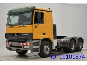 Sattelzugmaschine Mercedes-Benz Actros 3353S - 6x4: das Bild 1