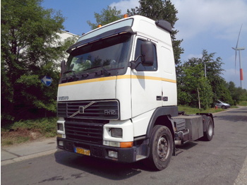 Sattelzugmaschine Volvo FH12-380: das Bild 1