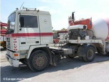 Volvo F-10 - Sattelzugmaschine