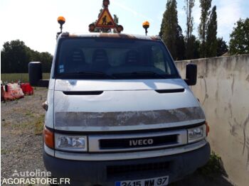 Pritsche Transporter IVECO 35C11: das Bild 1