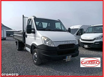 Kipper Transporter Iveco DAILY 35C13: das Bild 1