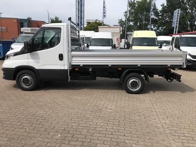 Iveco Daily 35S16H 3,0  Pritsche AHK 116 kW (158 PS...  – Leasing Iveco Daily 35S16H 3,0  Pritsche AHK 116 kW (158 PS...: das Bild 4
