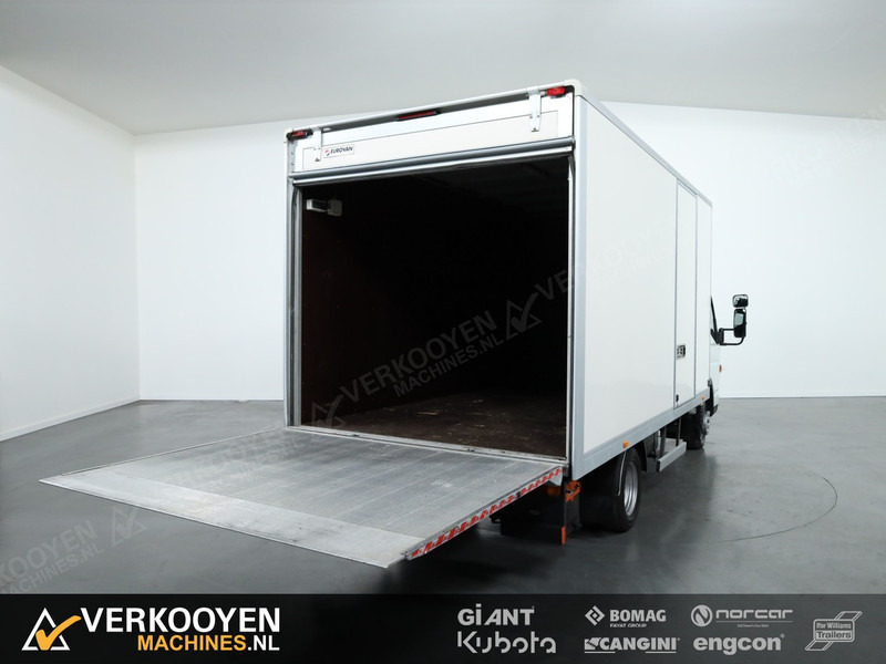 Koffer Transporter Mitsubishi Canter 3C15 Bakwagen incl Laadklep: das Bild 10