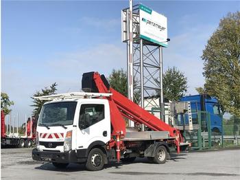 Transporter Nissan - Cabstar 35.12 Ruthmann Steiger TB 270: das Bild 1