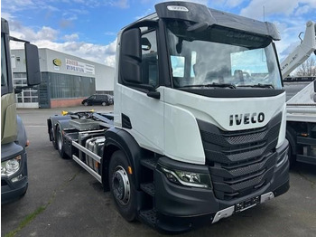 IVECO X-WAY Abrollkipper
