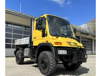 UNIMOG U400 Pritsche LKW