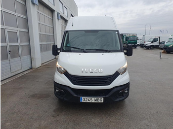 IVECO Daily 35s16 Personentransporter