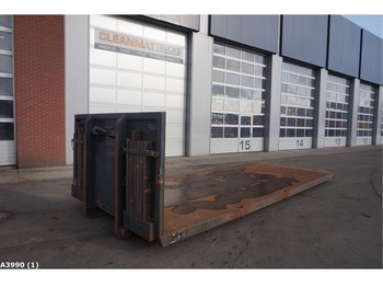 Abrollcontainer Flat container: das Bild 1