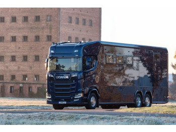  Izabella Scania S590 Luxuswohnmobil,1x Slide out, PKW Garage , Sauna - Wohnmobil