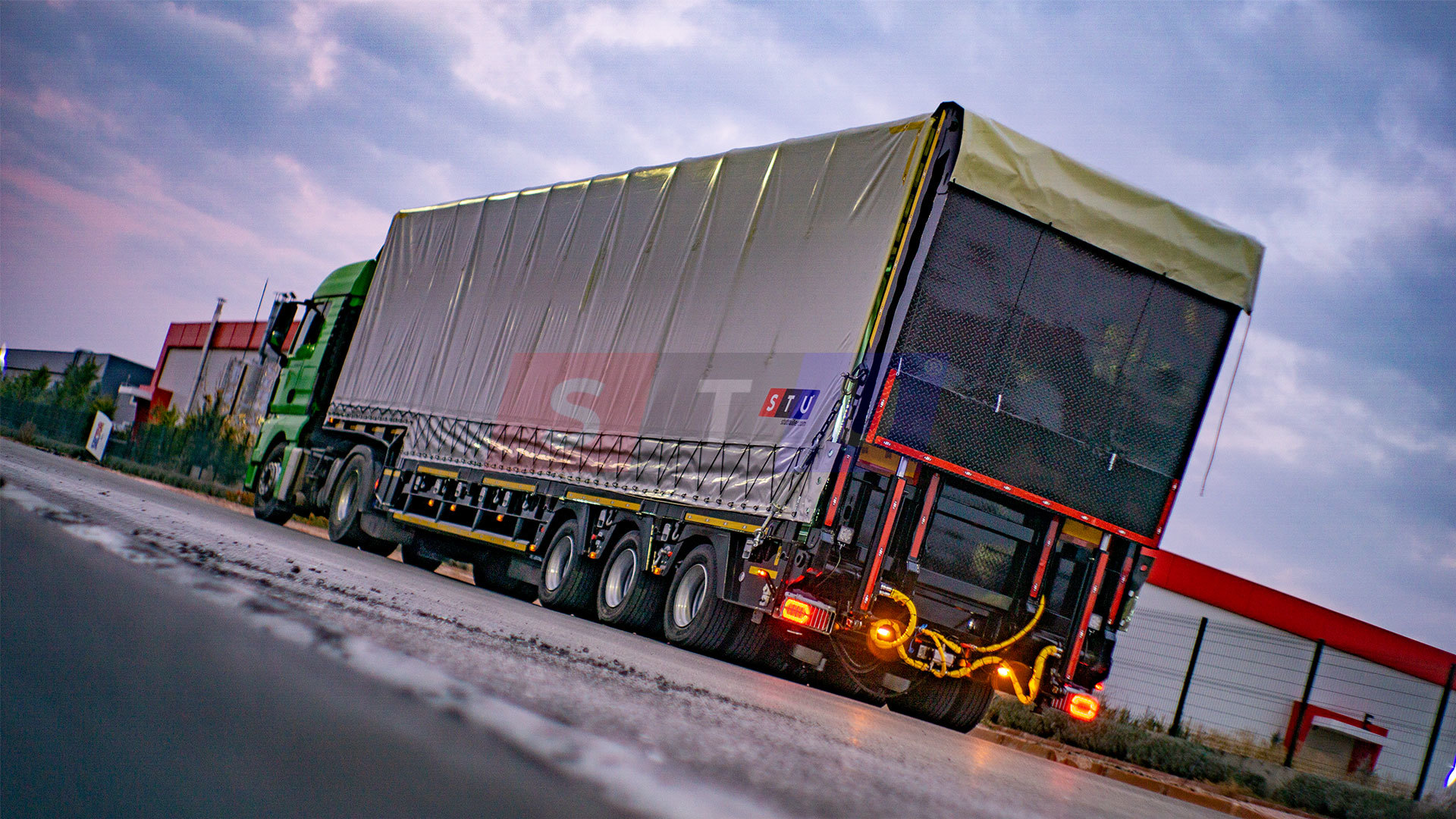 STU TRAILER DORSE ITHALAT IHRACAT LTD. STI. undefined: das Bild 6