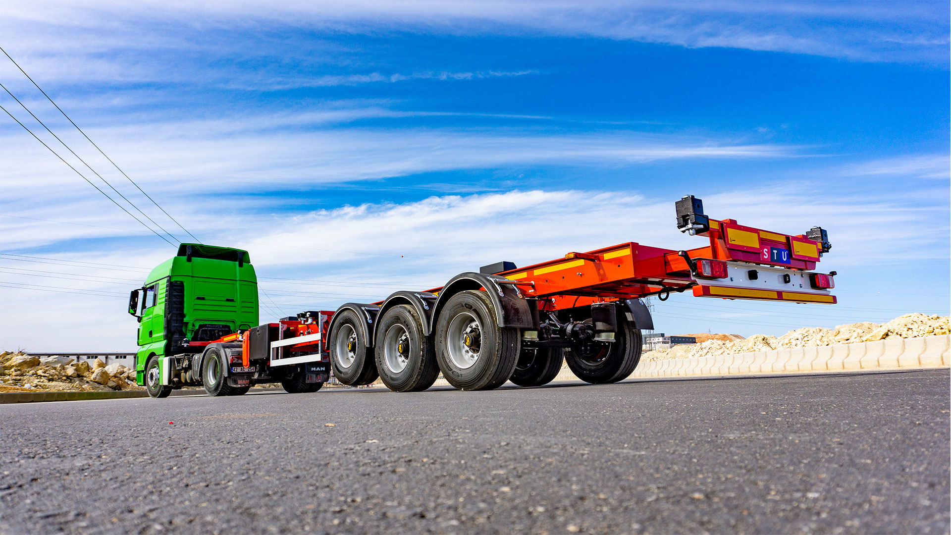 STU TRAILER DORSE ITHALAT IHRACAT LTD. STI. undefined: das Bild 3