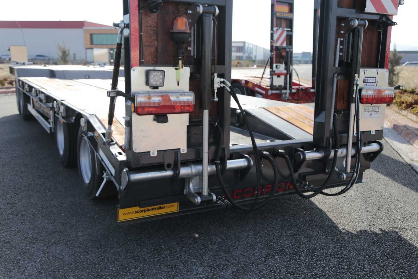 SCORPION TRAILER undefined: das Bild 57