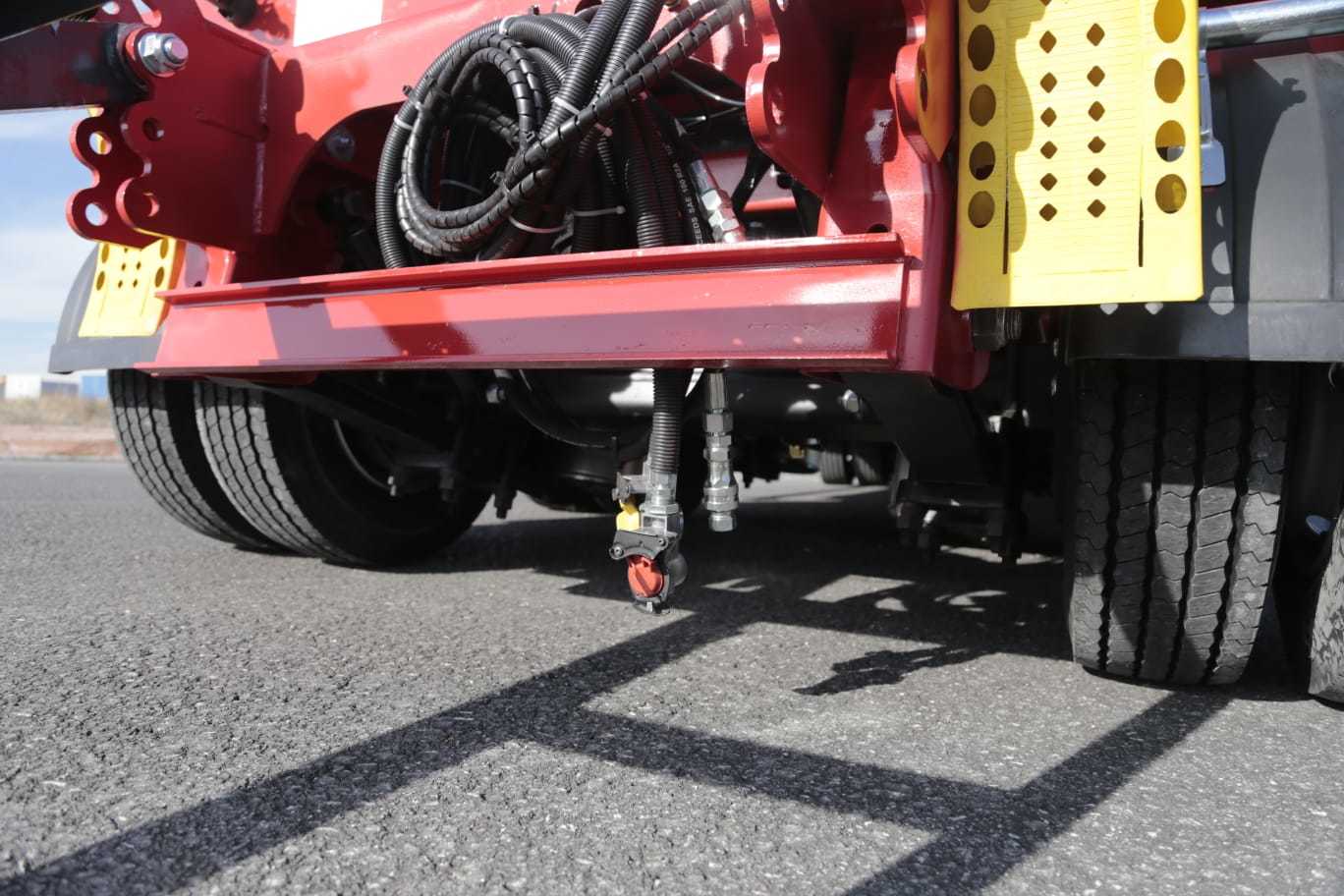 SCORPION TRAILER undefined: das Bild 44