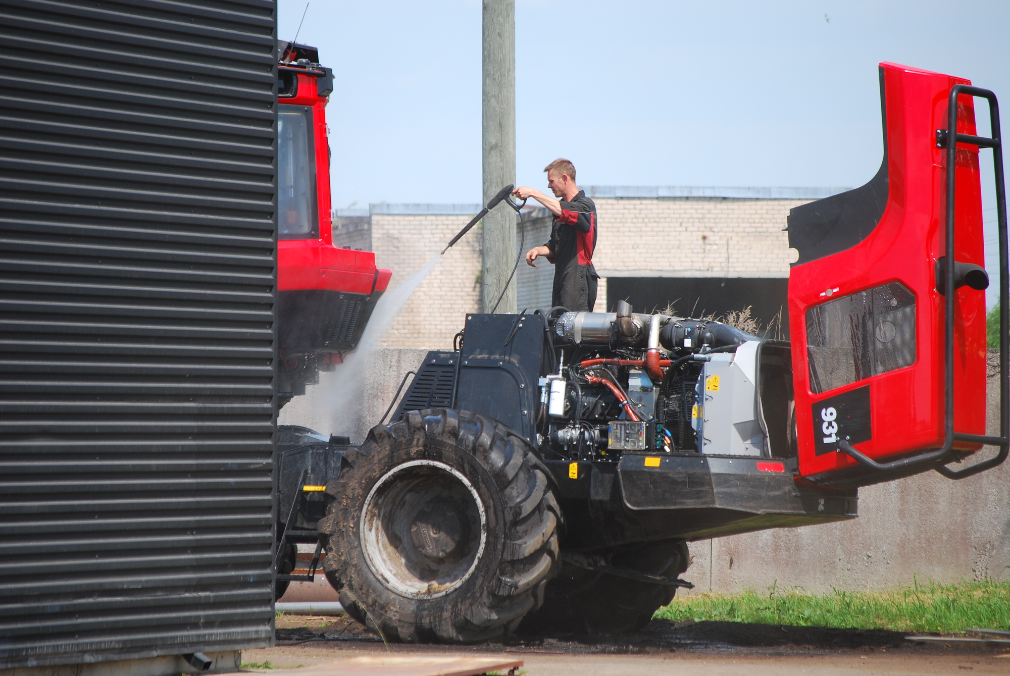 SIA "Haitek Latvia" - Anbauteile - Jahr: 2015 undefined: das Bild 34