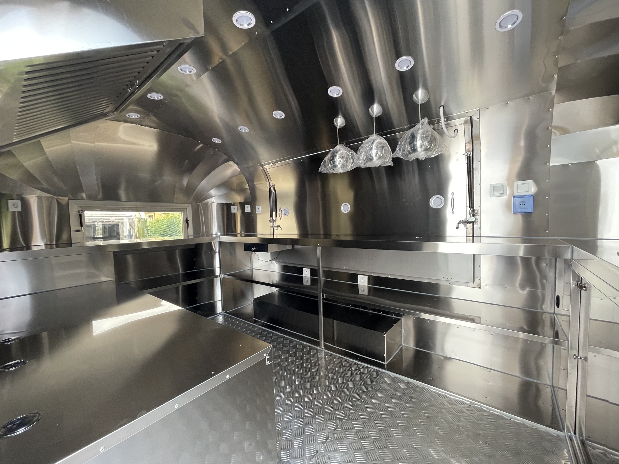 SHINE - American Food Truck - Angebote zu verkaufen undefined: das Bild 26
