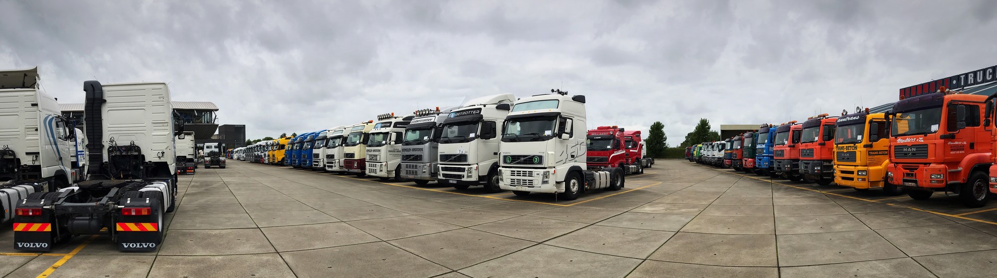 Degroote Trucks & Trailers - VOLVO Ersatzteile undefined: das Bild 5