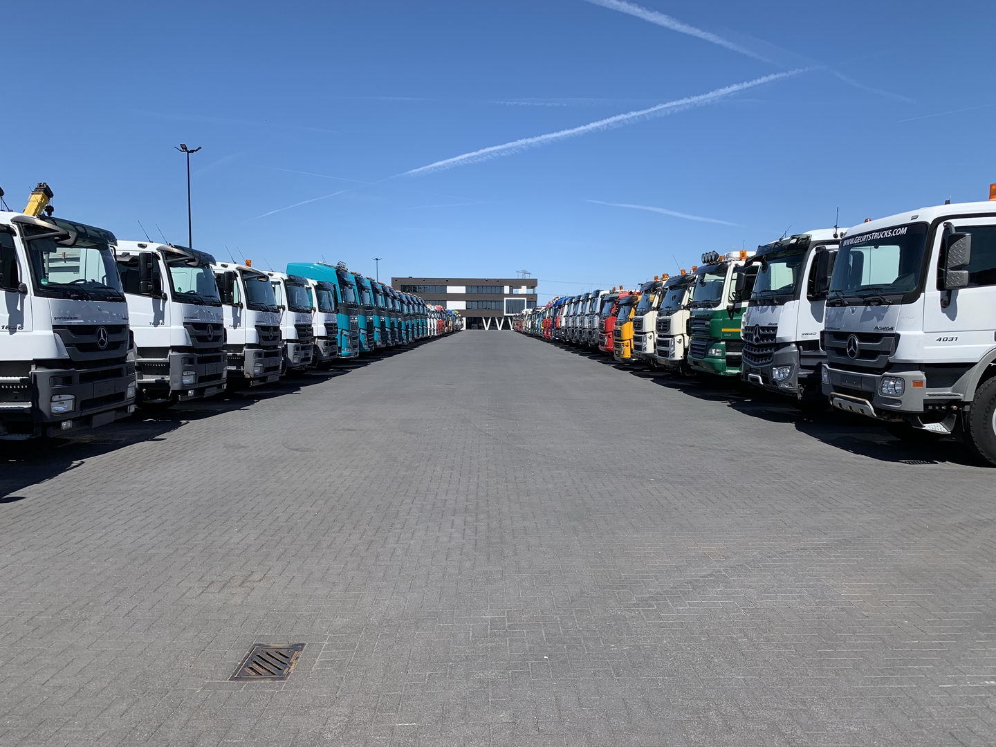 Geurts Trucks B.V. - Angebote zu verkaufen undefined: das Bild 9
