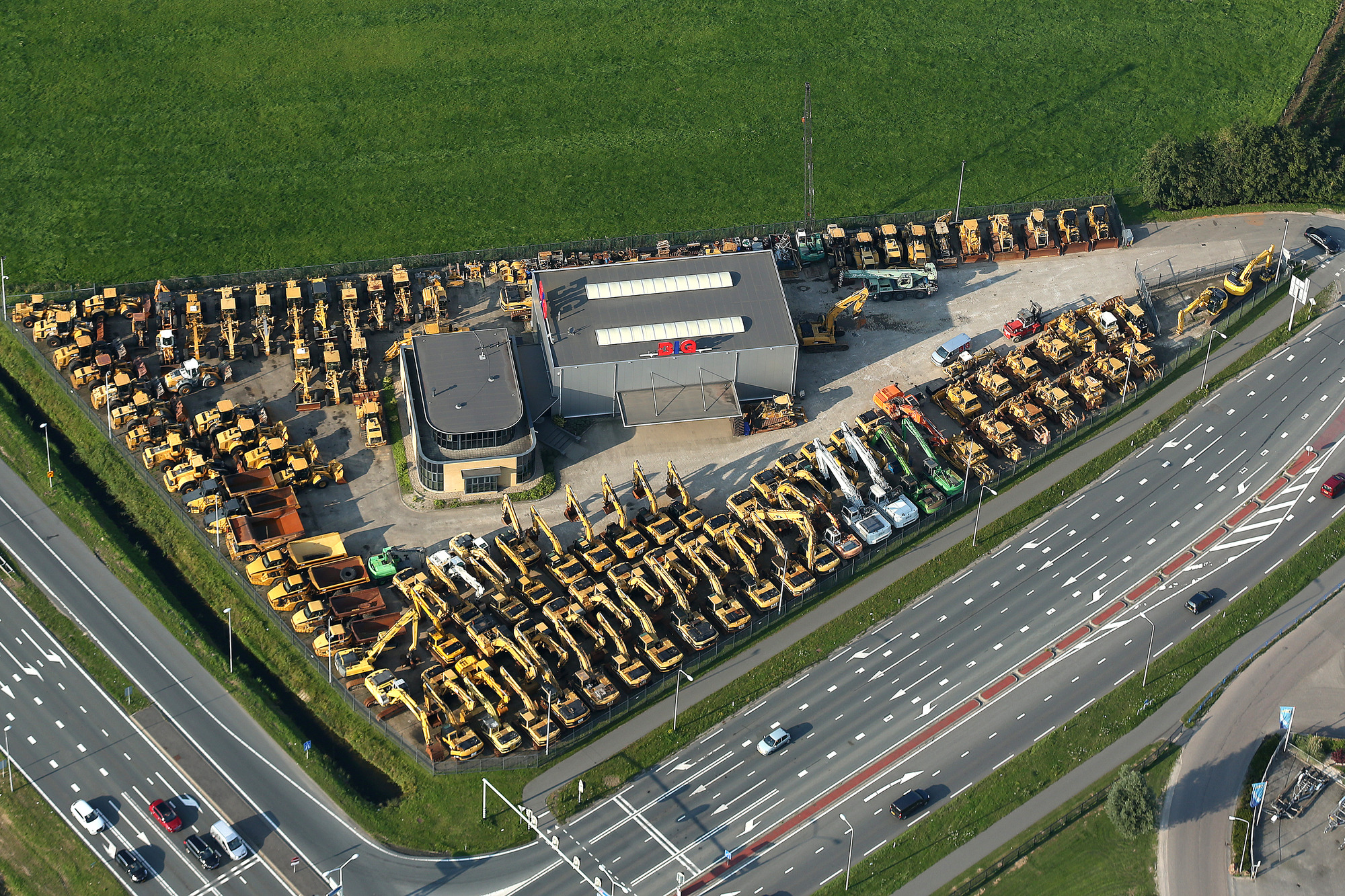 Big Machinery B.V. - MAN LKW - Getriebe: Automatikgetriebe undefined: das Bild 3
