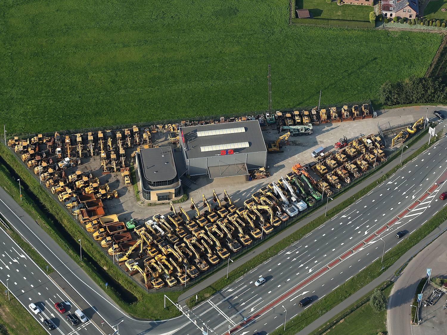 Big Machinery B.V. - MAN LKW - Getriebe: Automatikgetriebe undefined: das Bild 4