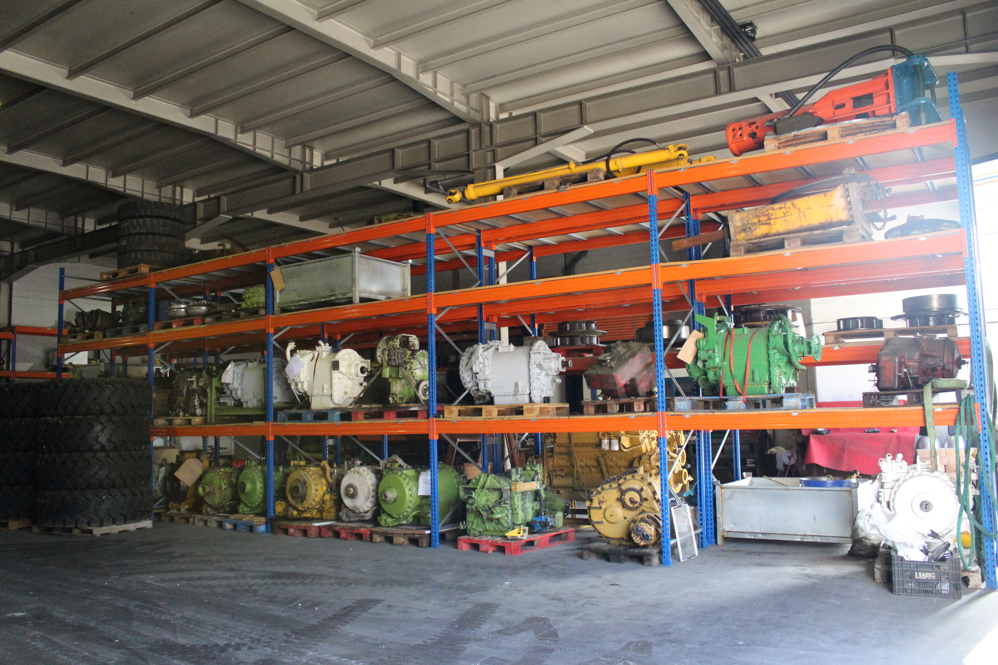 MAQUINARIA HONRADO S.L. undefined: das Bild 6