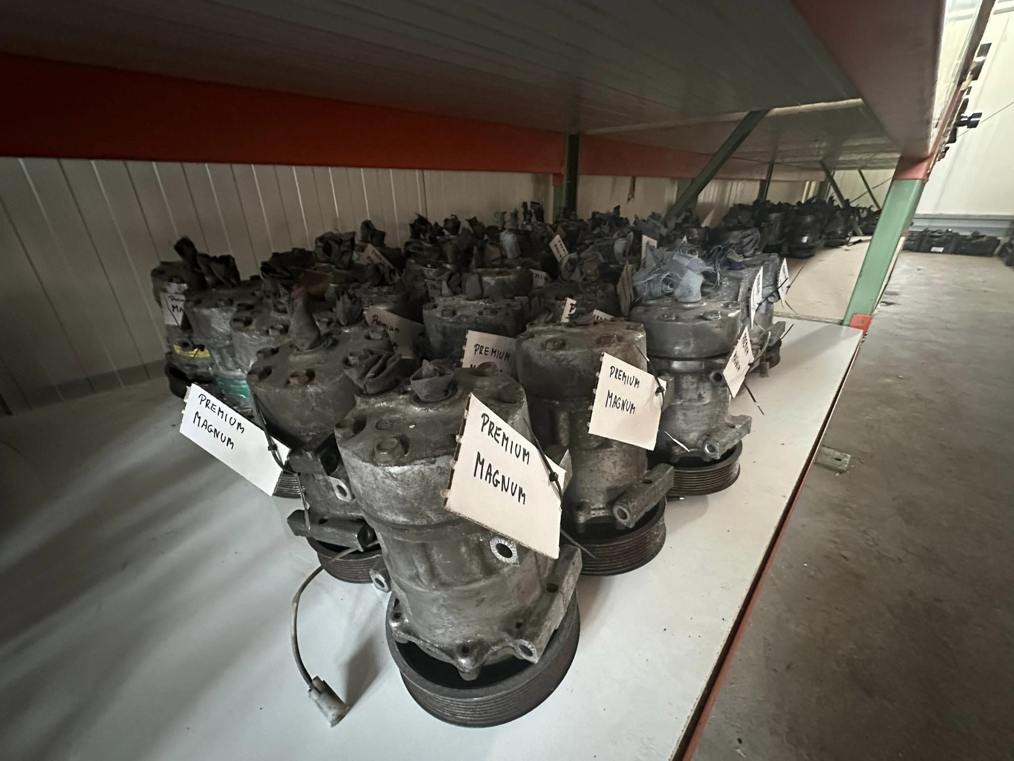 TT TRUCKS & PARTS NATALIA NAWASIELSKA undefined: das Bild 3