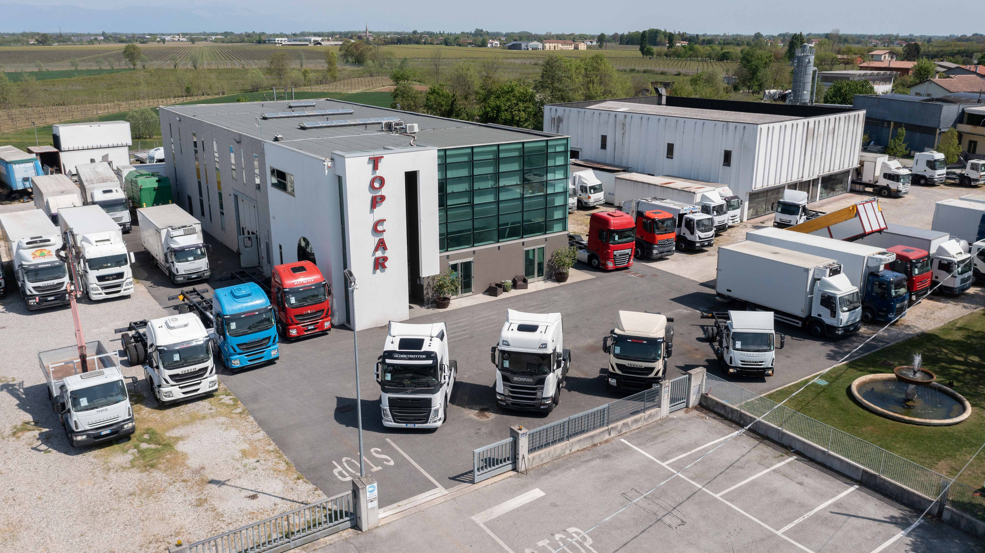TOP CAR S.R.L. - OPEL Transporter undefined: das Bild 5