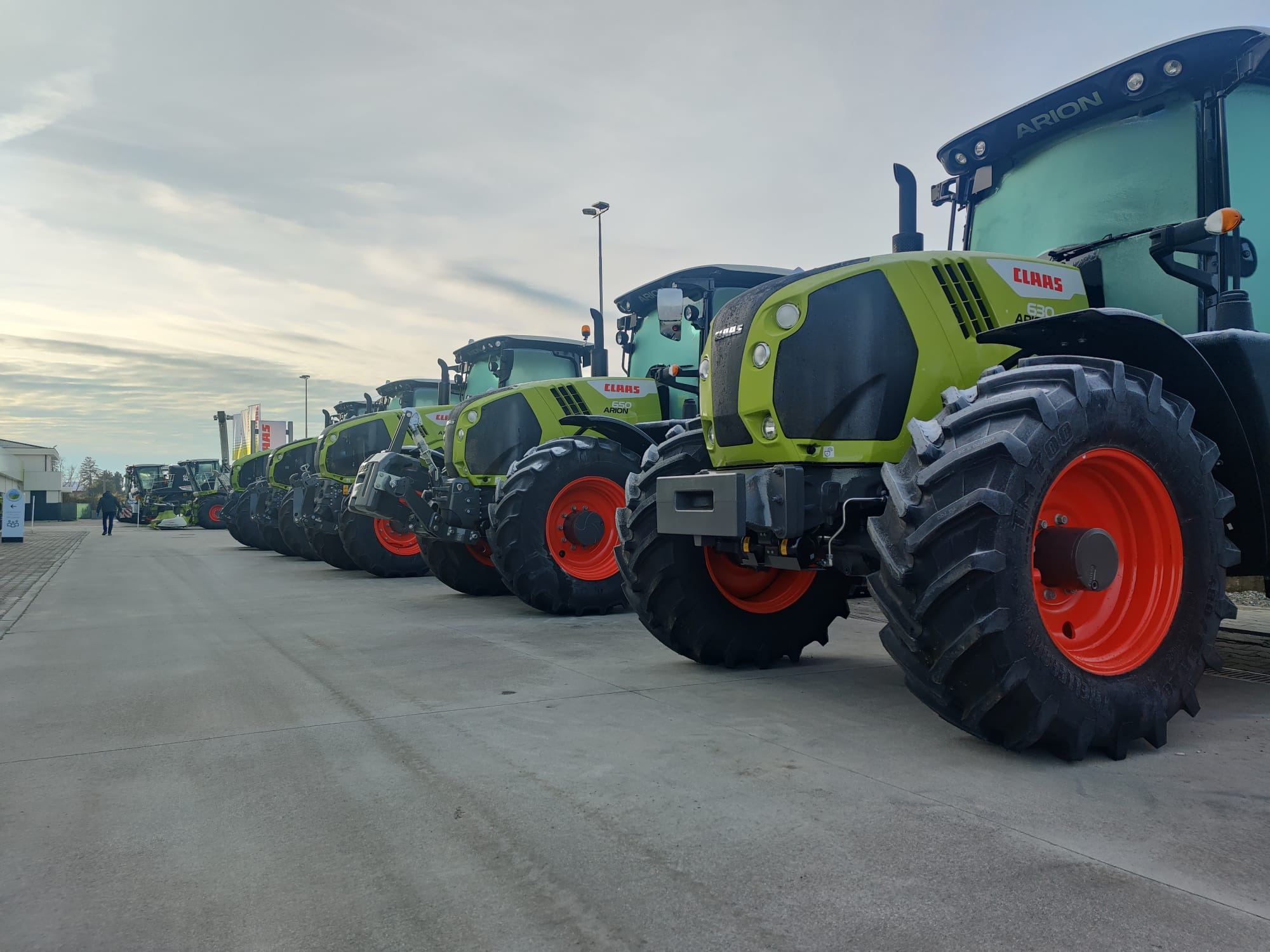 CLAAS Agricoltura S.r.l undefined: das Bild 2