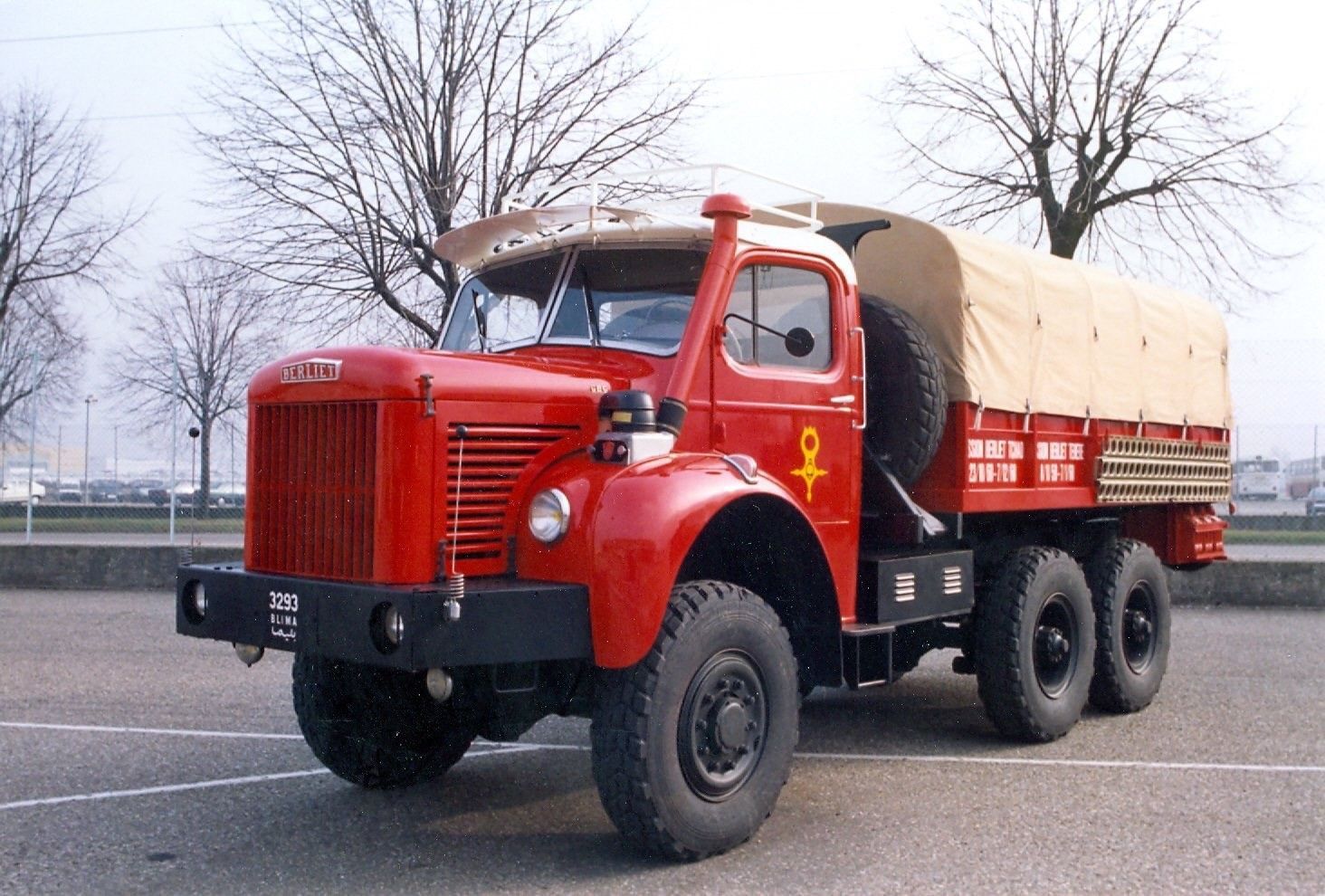 Trucks MPH S.A undefined: das Bild 6